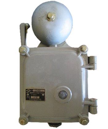 Переключатель звонкового типа. Кнопка звонка прямоугольная. Кнопка звонка legrand. 5-8-c01/100. Tke-fr-p1-c02.